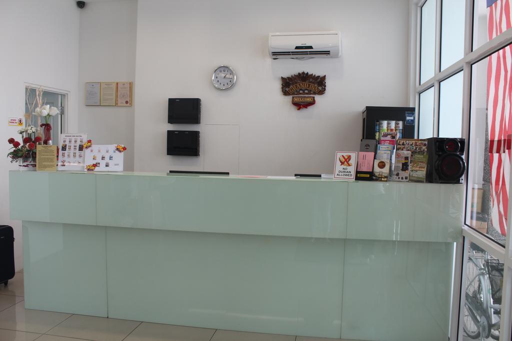 Grand Inn Hotel - Macalister Road George Town Dış mekan fotoğraf